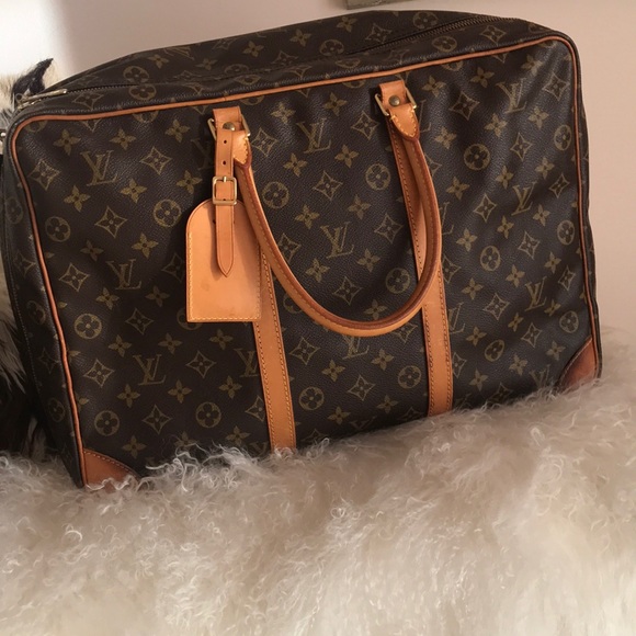 LOUIS VUITTON LUGGAGE - Picture 1 of 7